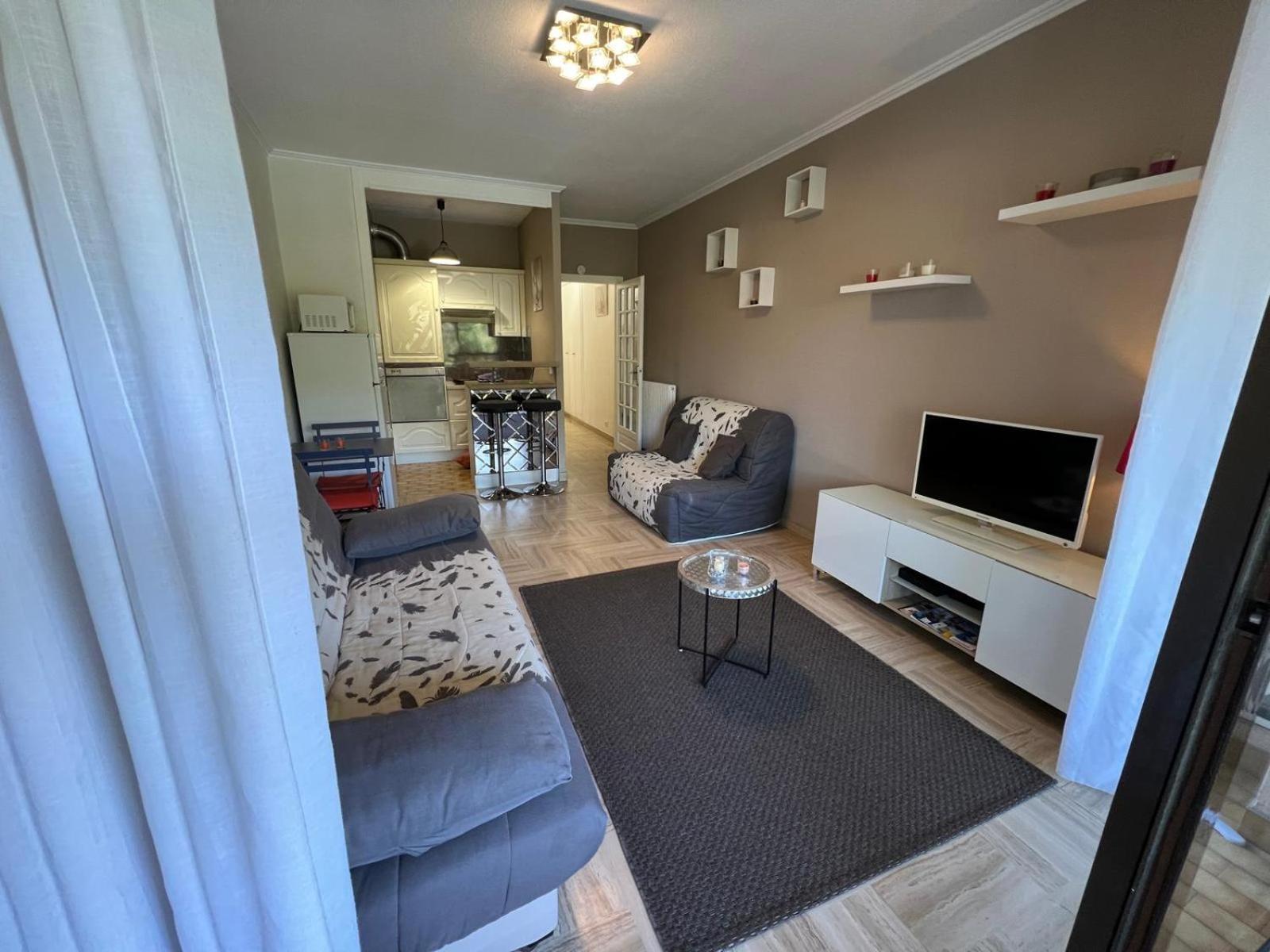 Charmant Studio Villeneuve-Loubet Extérieur photo